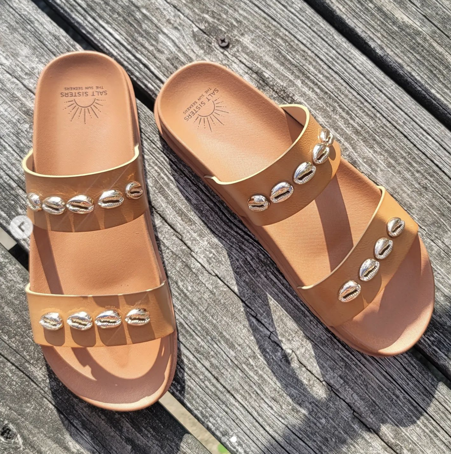 Oceanside golden seashell sandal