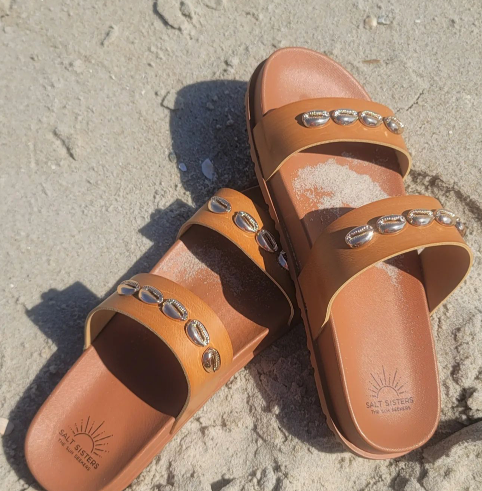 Oceanside golden seashell sandal